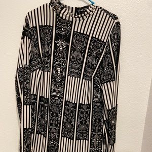 Plus Size Black & White Bodycon Dress 1x